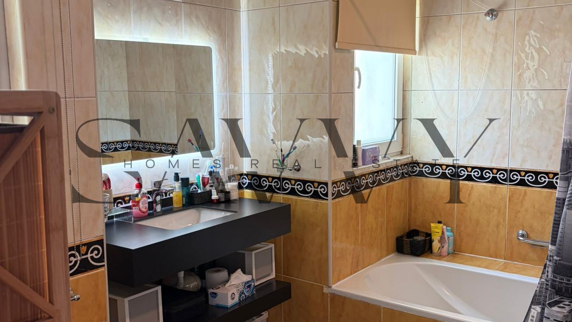 CC Nationals Only | Luxurious 4-Master Villa with Pool & 2 Kitchens