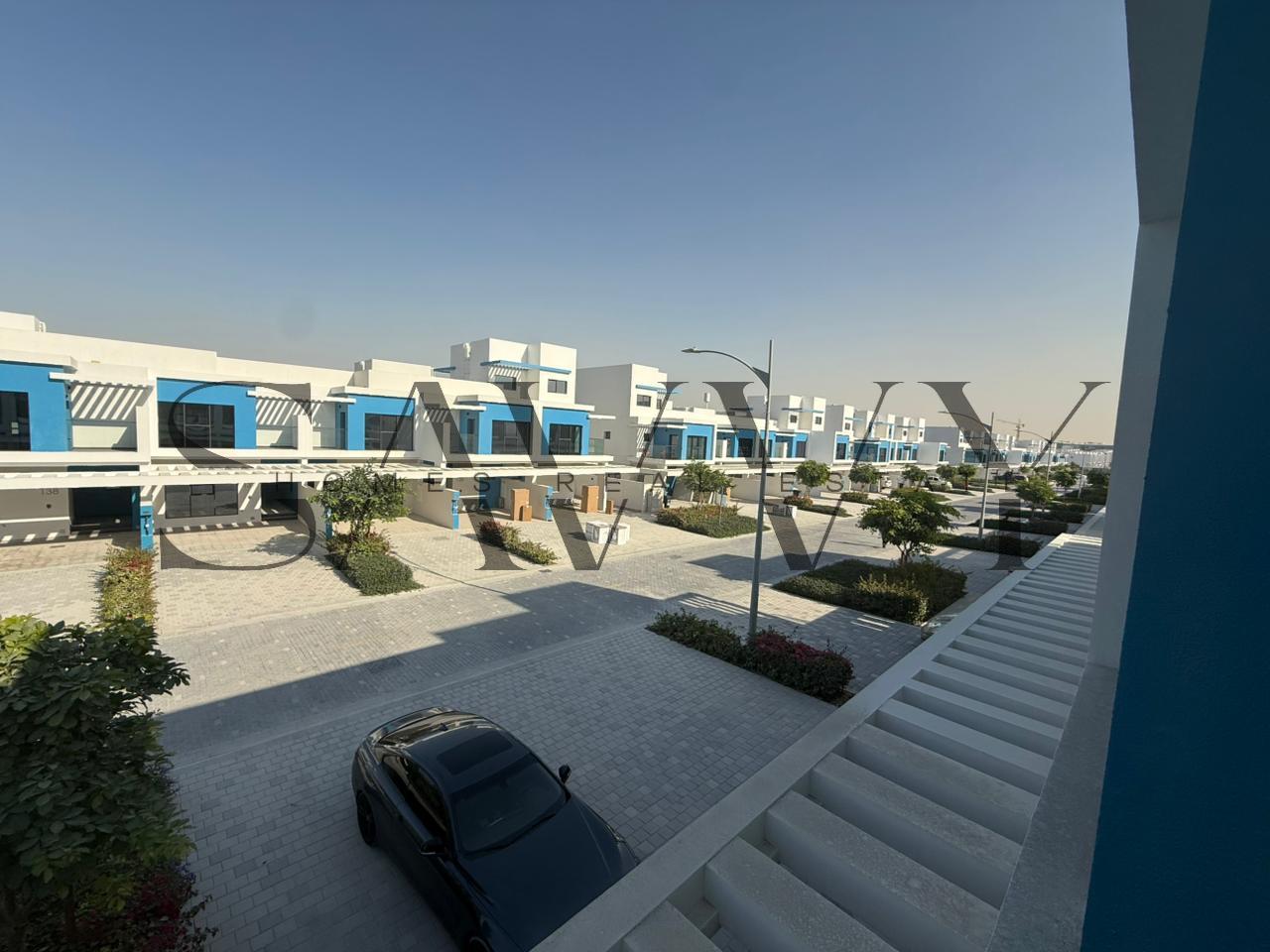 SINGLE ROW | BIG LAY-OUT | Modern Mediterranean Villa