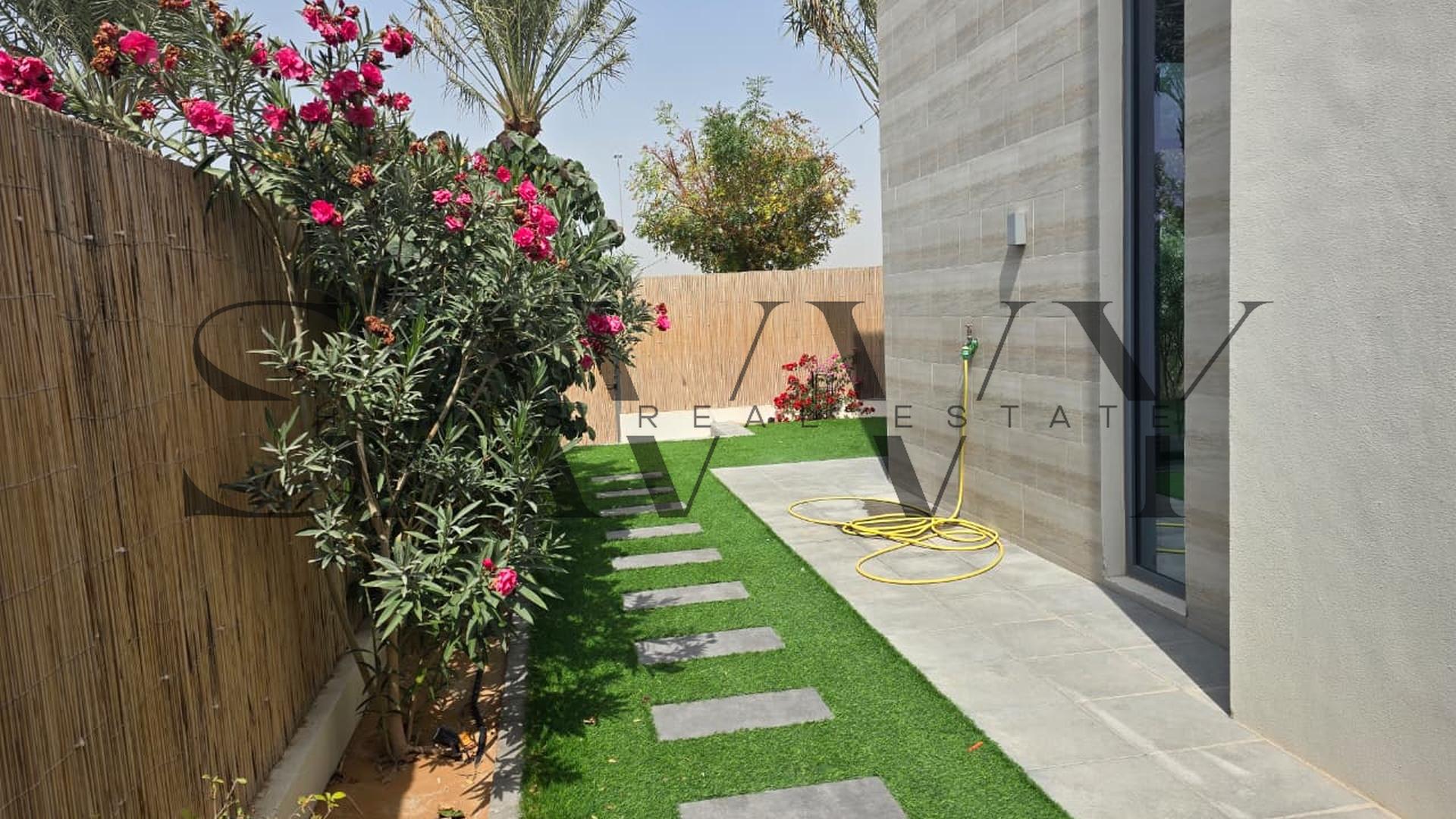 Stylish Family Home | Single Row | Quiet area